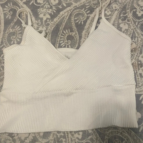 Aura Ribbed. V-neck Wrap Crop Top, Size S/M White - Picture 1 of 5